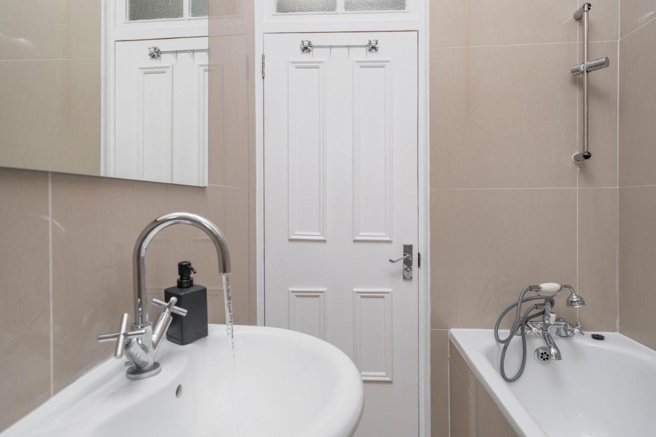 Kensington Nest Serviced Town House London Exterior photo